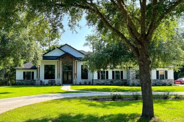 Modern Farmhouse Exterior