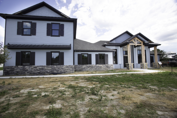 Custom Home Odessa, FL Exterior