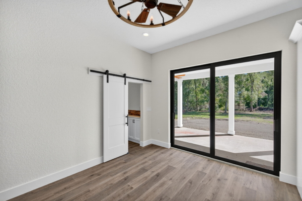 Modified Renee - Interior