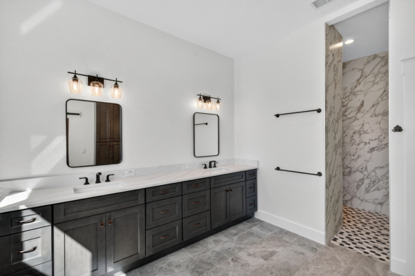 Modified Renee - Interior