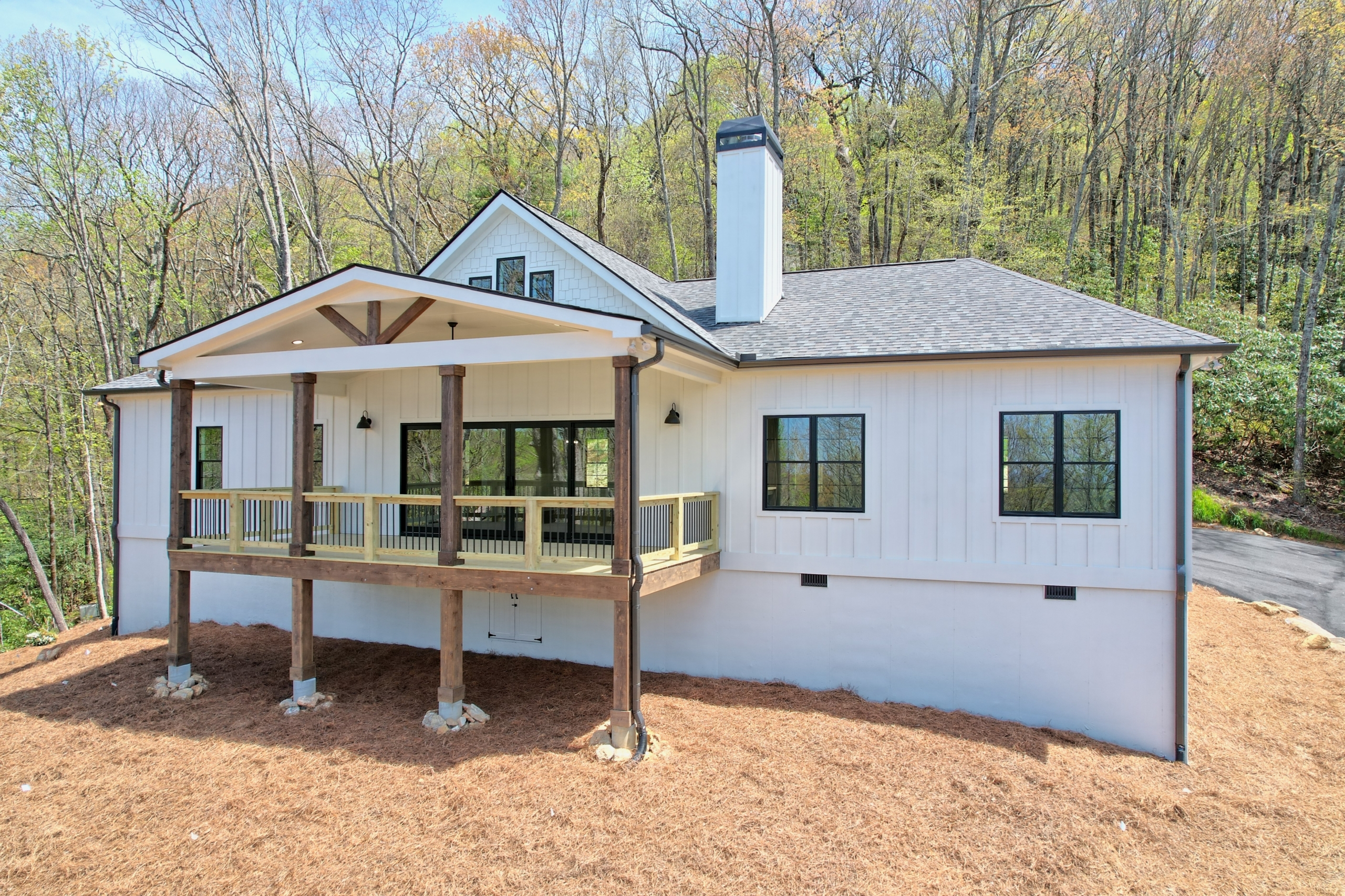 Custom Mountain Home in Sky Valley